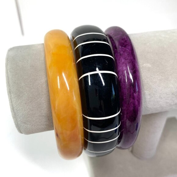 Chunky Resin Bangle Set of Three 1990s Boho Tribal Orange Black White Purple - Picture 2 of 4